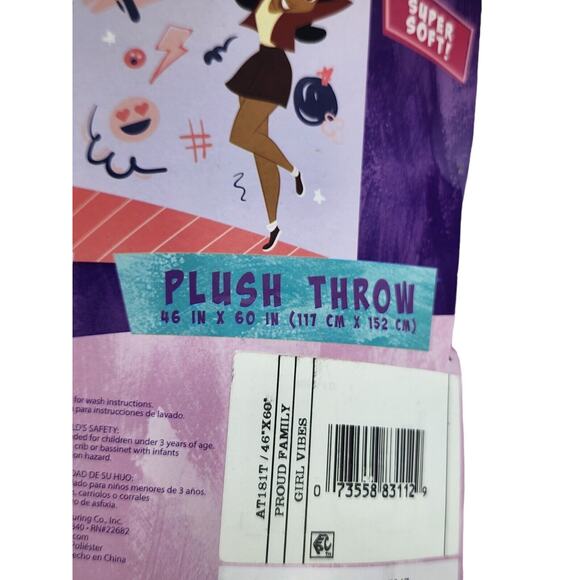 New Disney’s The Proud Family "Girl Power" Plush Blanket 46” x 60” - Picture 6 of 7